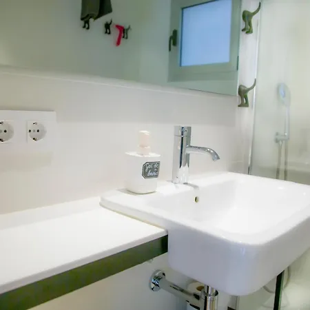 شقة Edi Astoria *